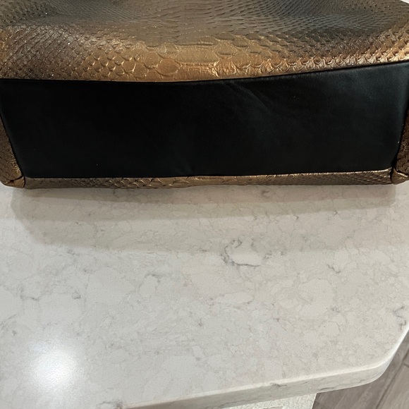 Coach Metallic Embossed Leather Phoebe Shoulder Bag Ombre Gold/Bronze/Black- NWT - Picture 11 of 13